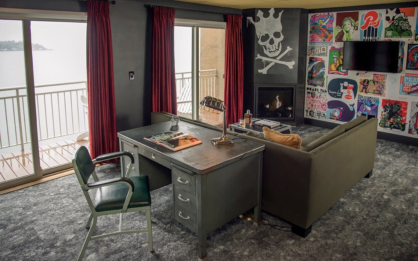 Desk and seating area of the Pearl Jam Suite from The Edgewater Hotel