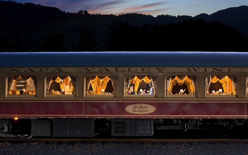 5 Romantic Experiences Worth Traveling For