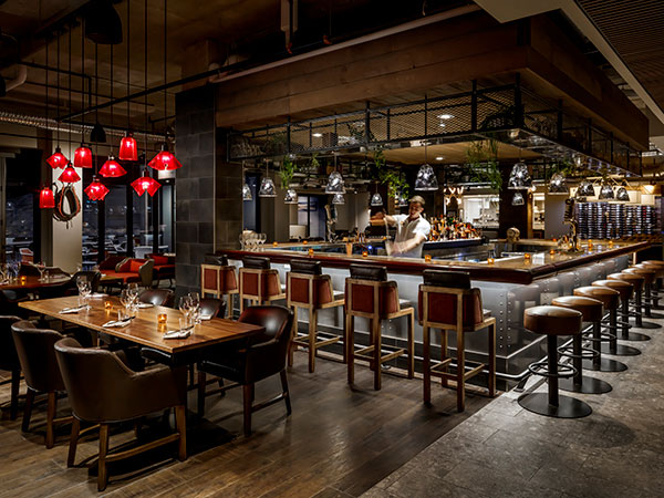 Velvet Bar And Restaurant At The Josie.